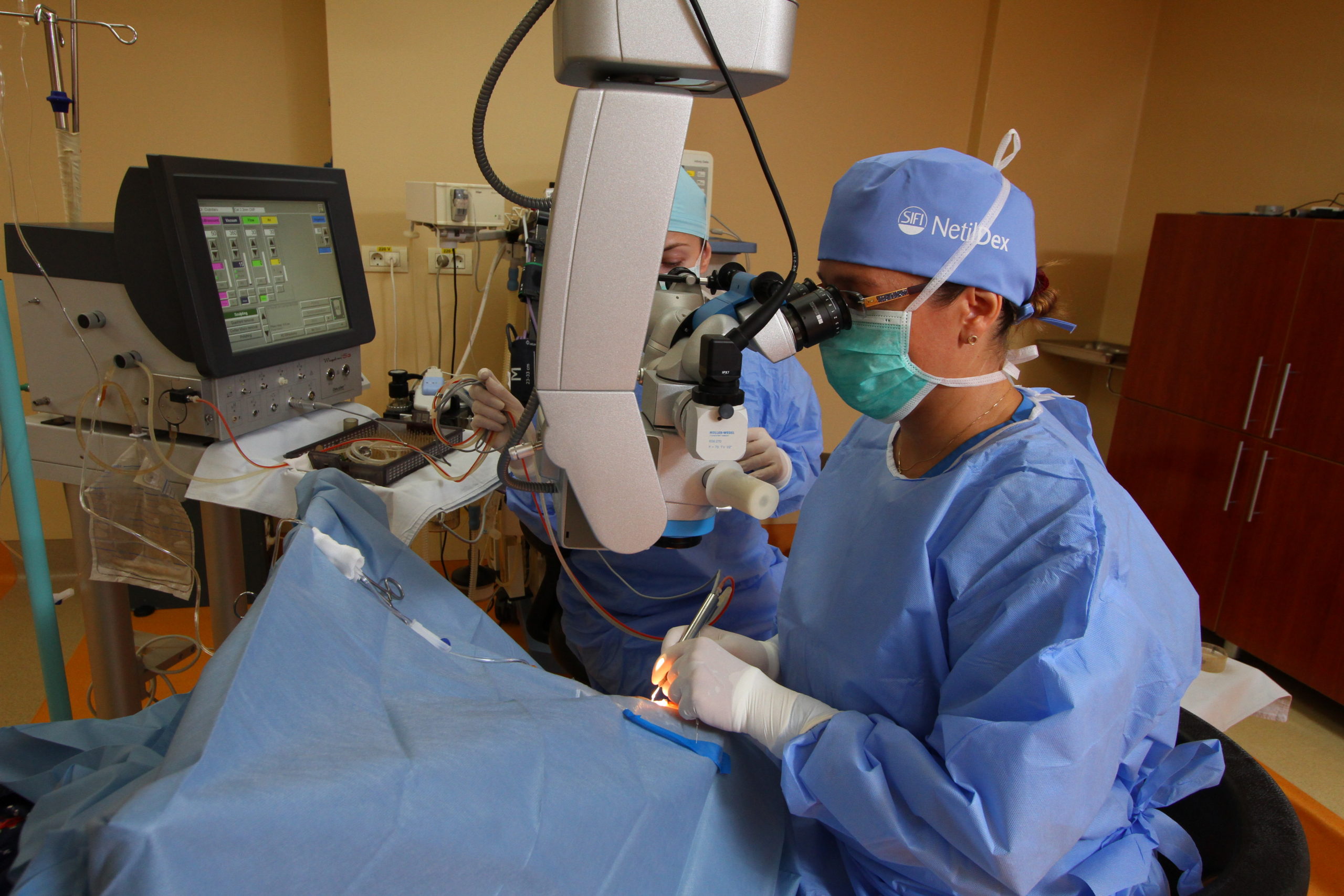 LIBERTATEA TE AJUTĂ: Cum se decontează cristalinul folosit la operația de cataractă