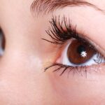 De ce se zbate ochiul sau blefarospasmul: ce îl cauzează şi cum se tratează
