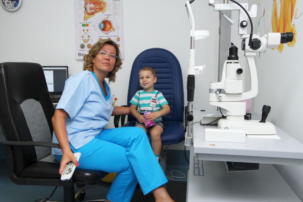 aniridia, consult copii, andreea ciubotaru