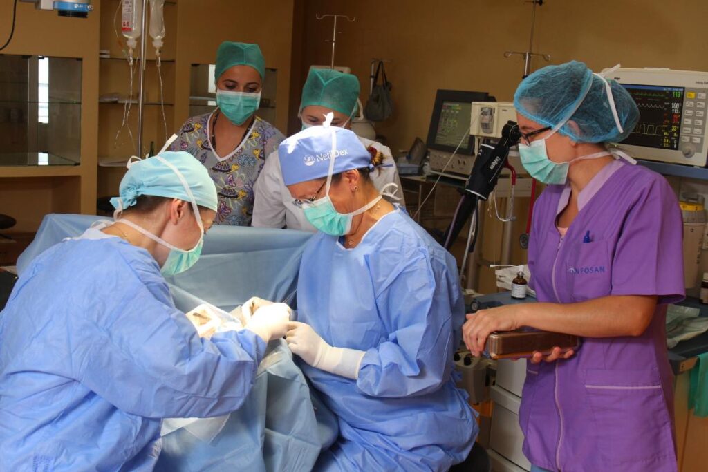 aniridia, operatii ochi, doctor