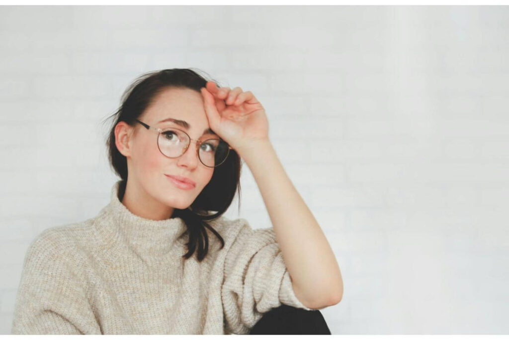 Lentile heliomate-fata cu ochelari vedere