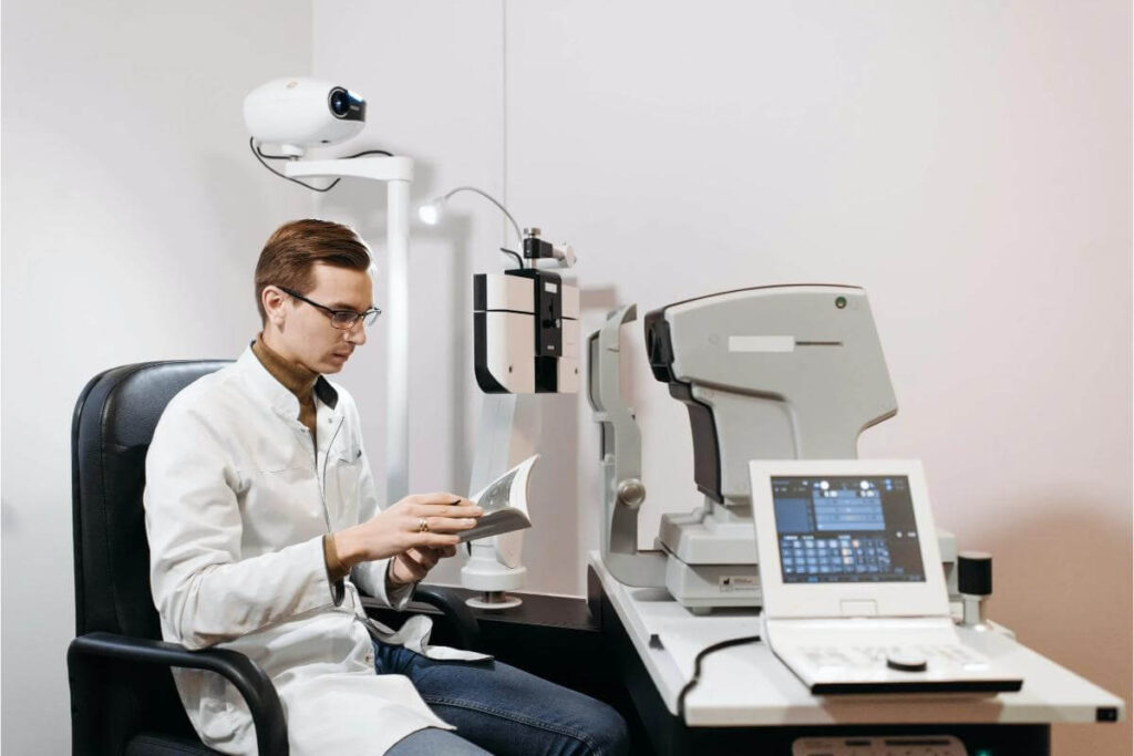 Cataracta corticala - medic, aparat medical