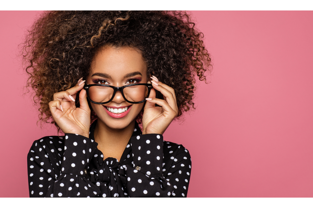 La ce să te aștepți atunci când porți ochelari pentru prima dată