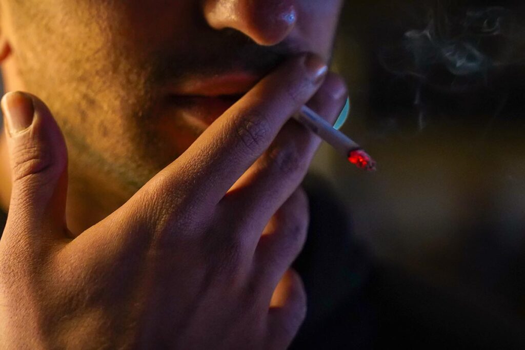 Tumori oculare - fumat, tumora oculara, tumori factori de risc, cauze tumora oculara