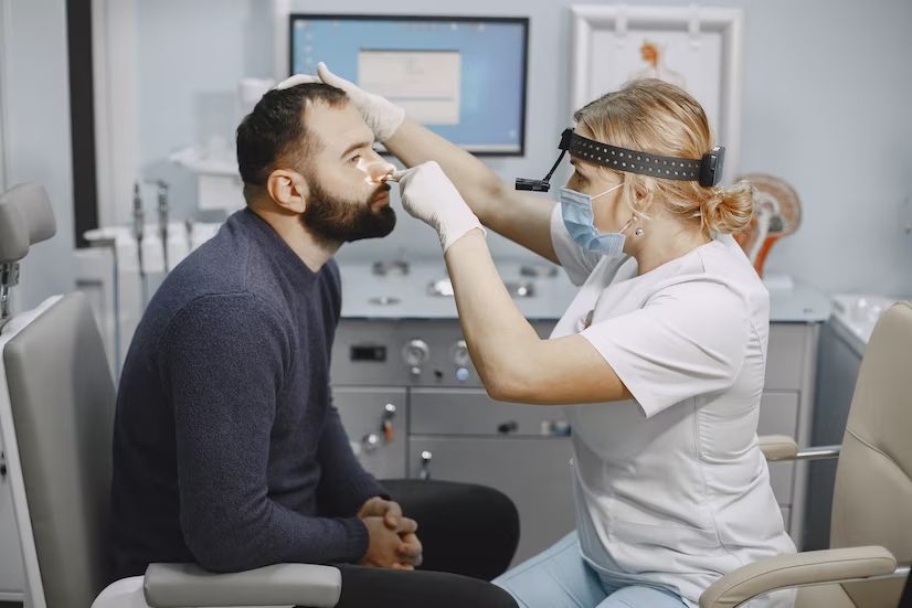 Traumatism ocular - primul ajutor pe care îl poți acordă în această situaţie - Consult medical, medic specialist oftalmolog, pacient cu traumatism ocular